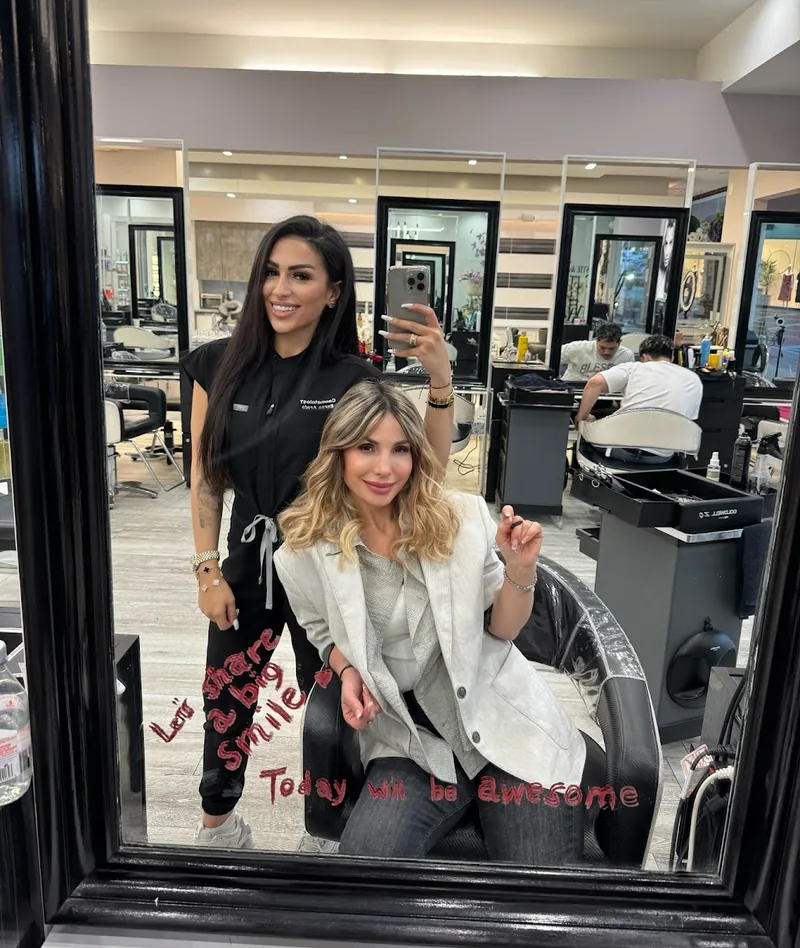 Christie & Co. Salon