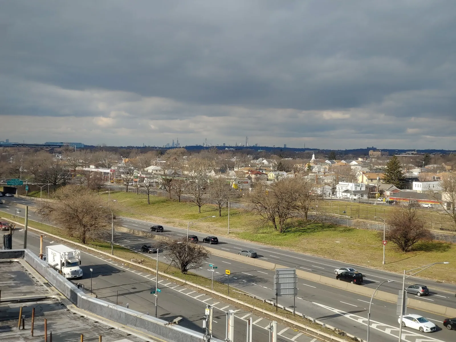Gate Hotel, hotel at 132-26 South Conduit Avenue in Queens, New York