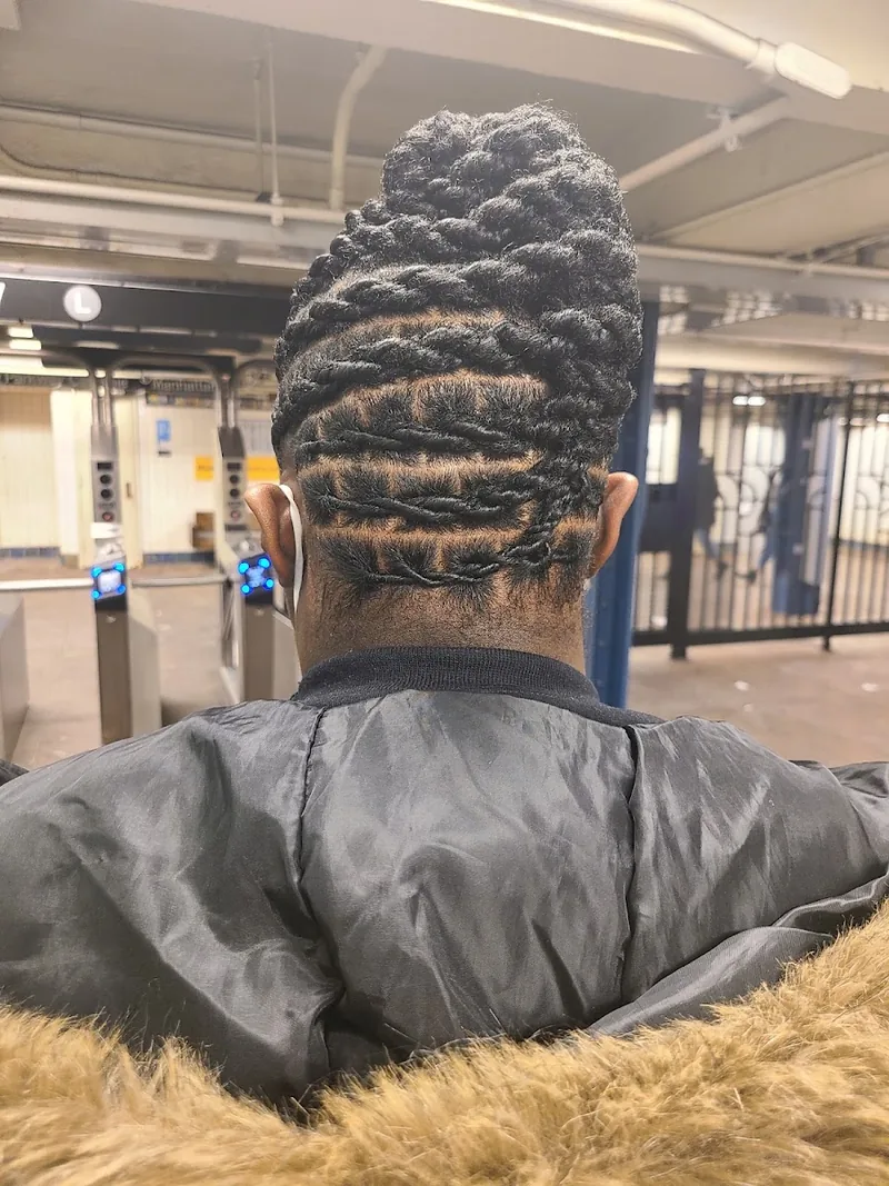 Julz Natural Hair, hair salon at 3 Rutland Road in Brooklyn, New York