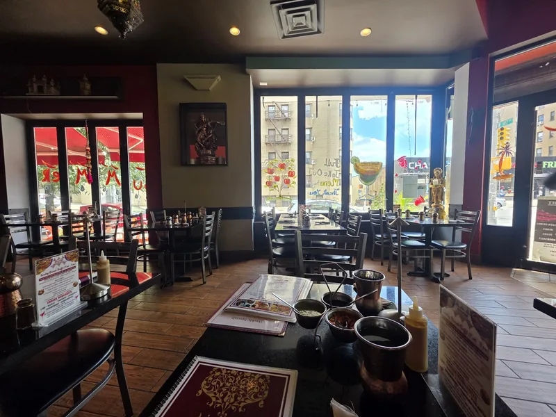 Kismat Indian Restaurant, indian kitchen at 603 Fort Washington Avenue in Manhattan, New York
