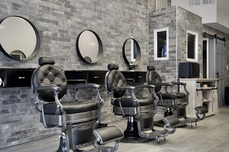 Liv's Barber Shop, hair salon at 859 Atlantic Avenue in Brooklyn, New York
