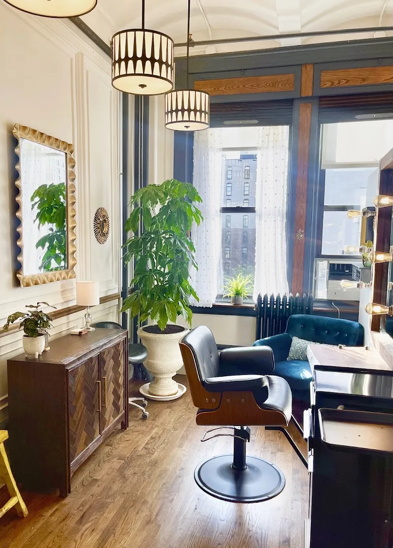 Parlor West, beauty salon at 119 West 23rd Street in Manhattan, New York