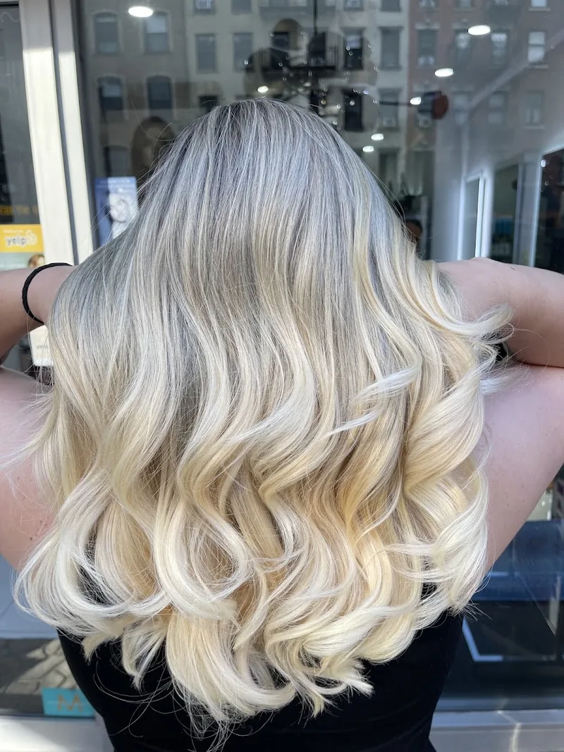Poiz Beauty Salon