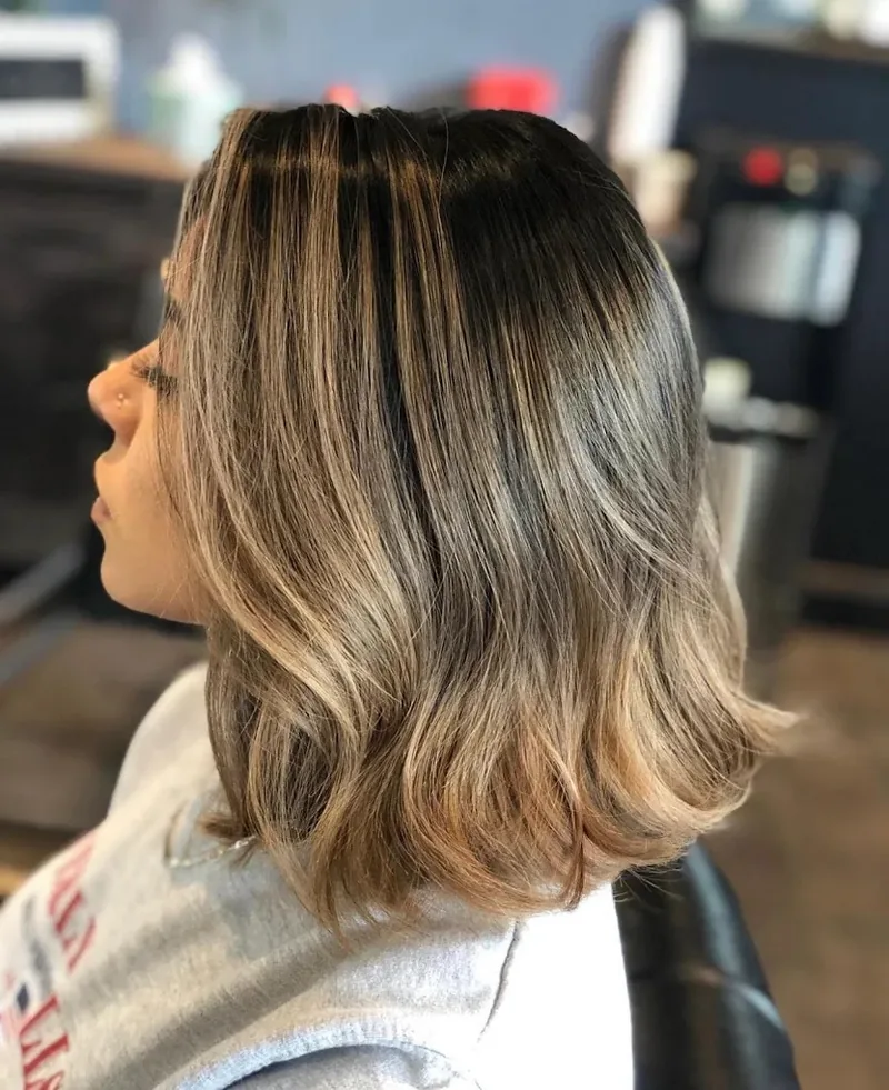 Salon 477, hair salon at 477 82nd Street in Brooklyn, New York