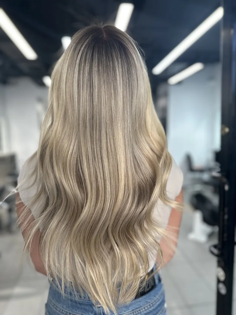Salon Lexington, hair salon at 432 3rd Avenue in Manhattan, New York